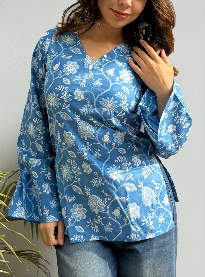 Nayra Bell Sleeves Kurti