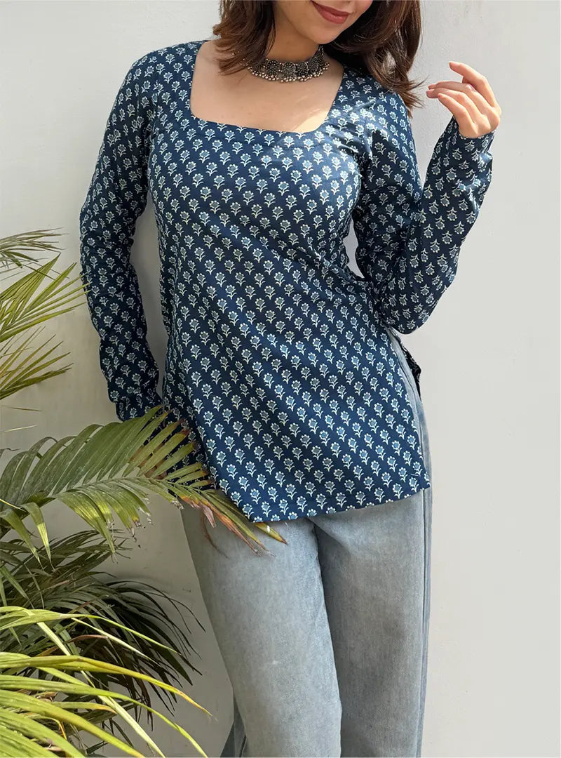 Tara Boat Neck Kurti