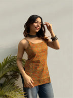 Kaveri Short Sleeveless Kurti