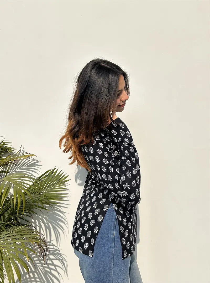 Iktara Boat Neck Kurti