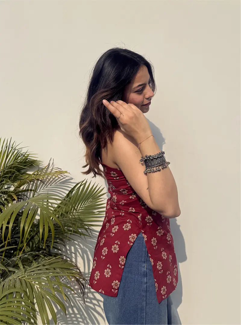 Apoorva Short Sleeveless Kurti