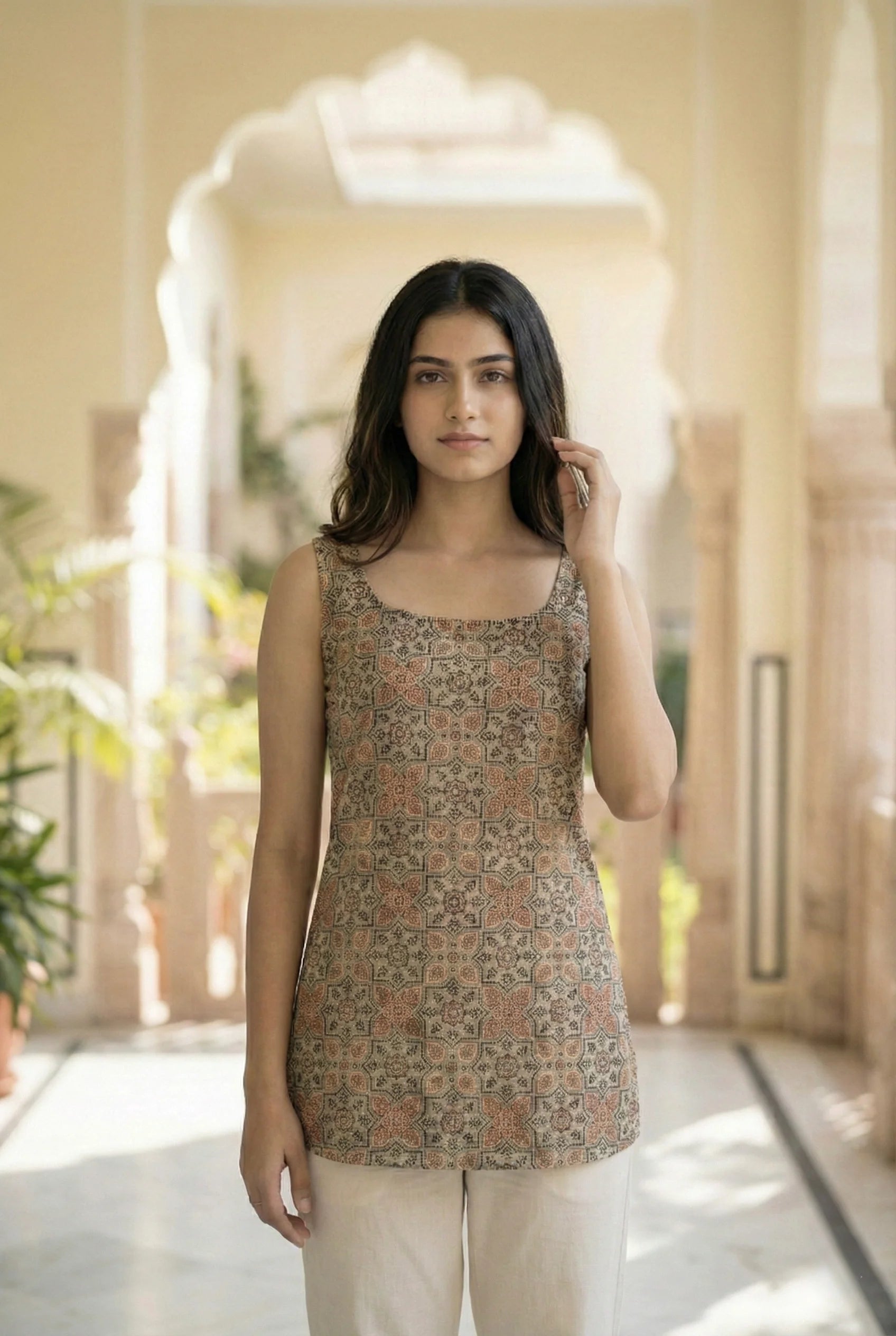 EIRA | Floral Short Kurti