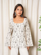 Muskan Deep Back Sleeved Kurti