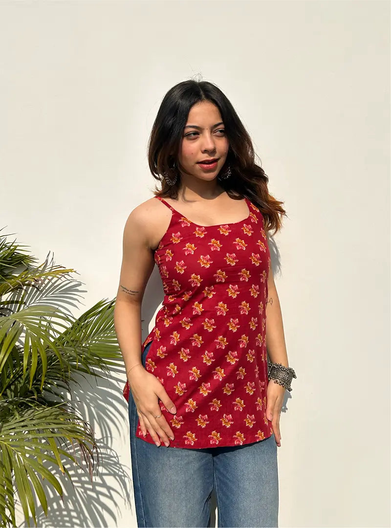 Ahilya Short Sleeveless Kurti