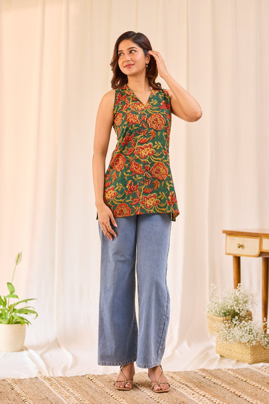 Floral Dark Green  printed Sleeveless Short Kurti