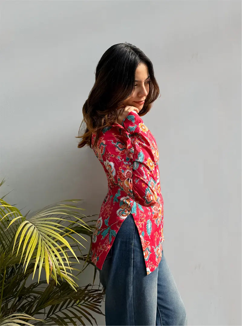 Aayna Boat Neck Kurti