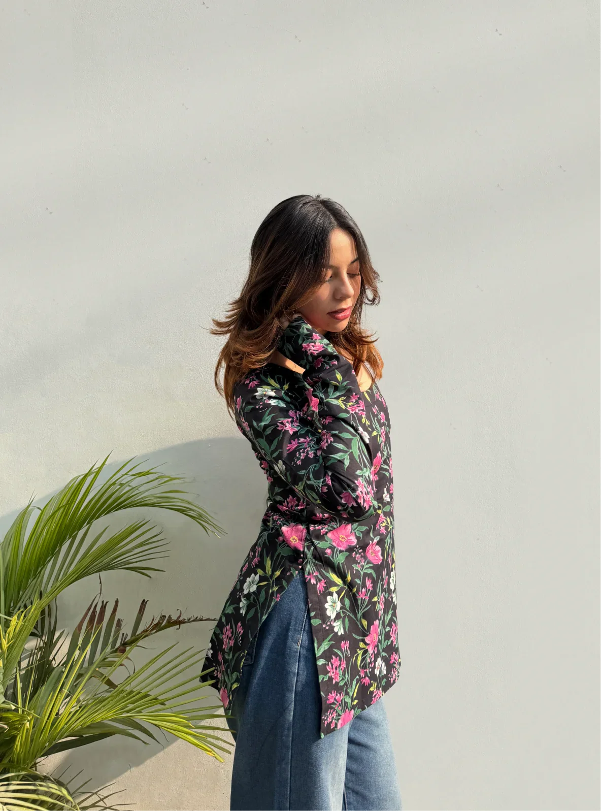 Raagini Straight Sleeves Kurti