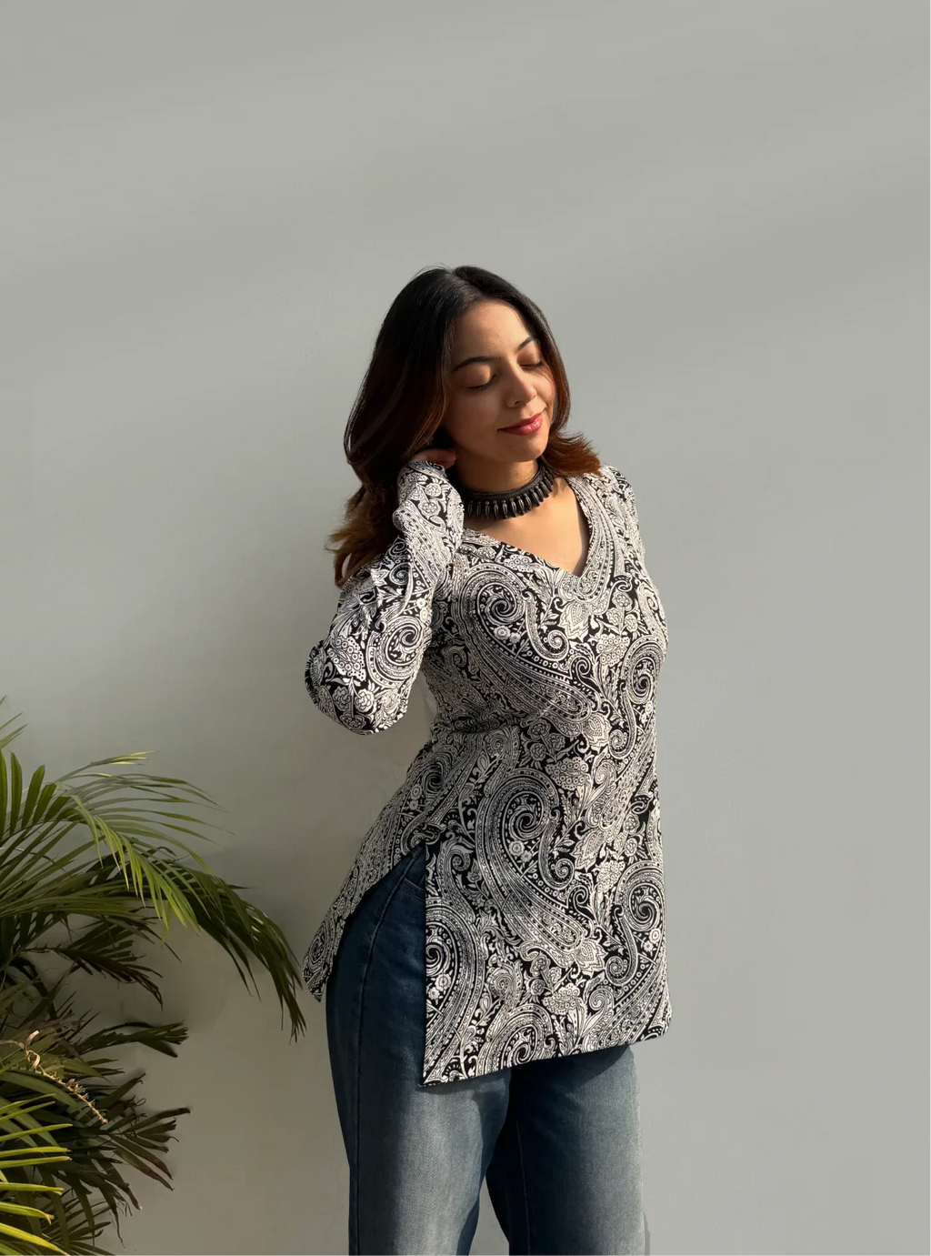 Zorahi Straight Sleeves Kurti