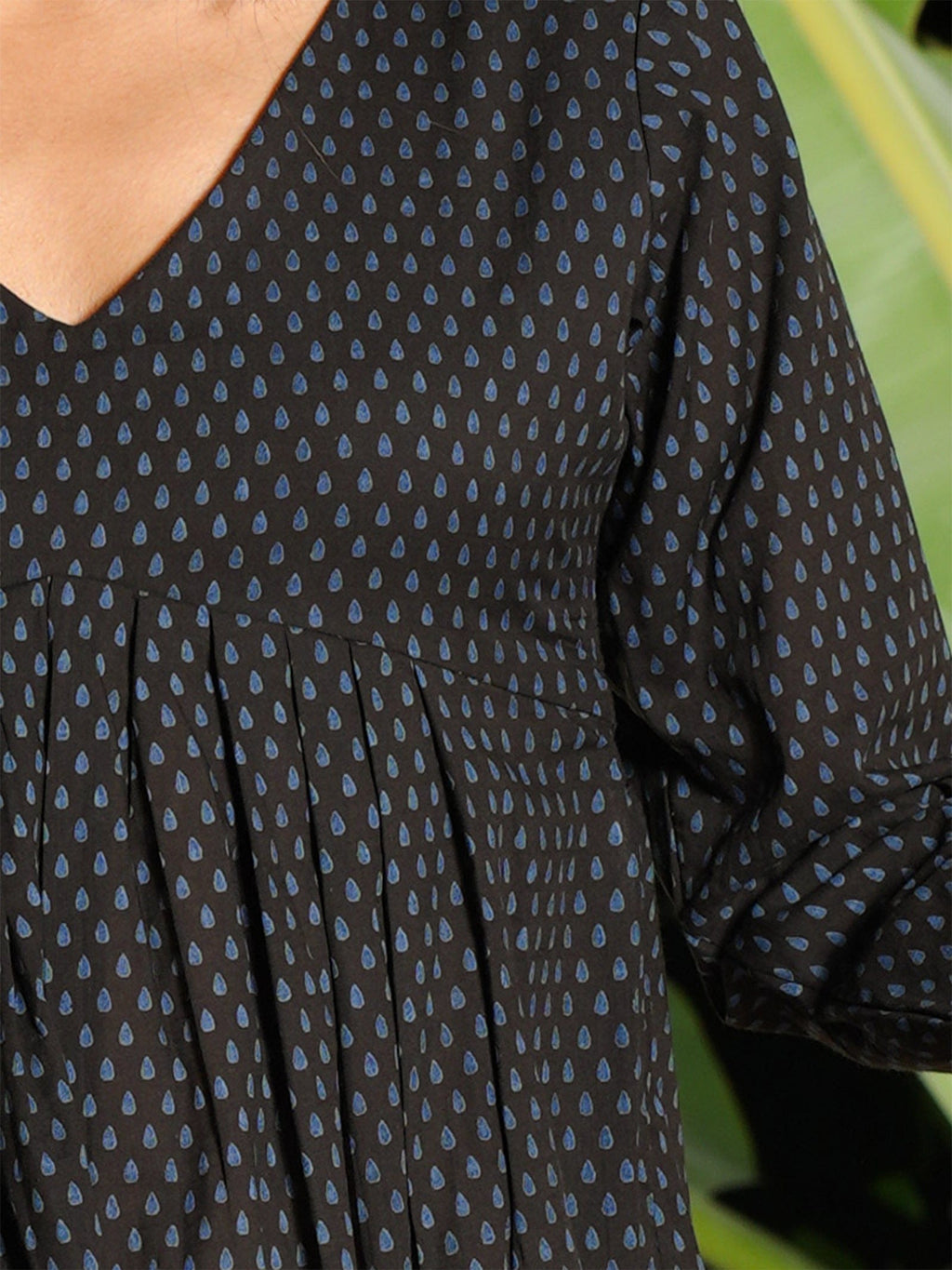 Raaya Sleeved Top