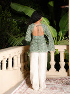 Aani Deep Back Sleeved Kurti