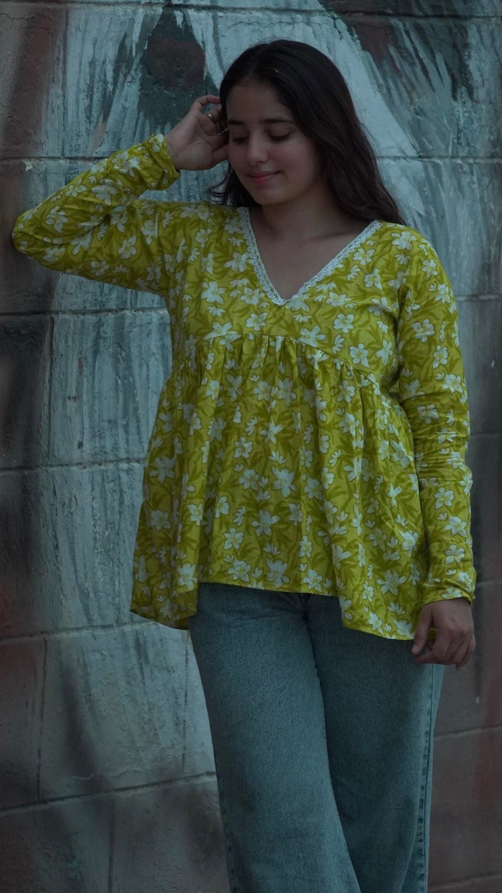 Sunehri Phool – Flowy Yellow Floral Cotton Kurti with V-Neck & Full Sl