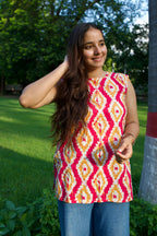 Vani – simple and elegant short Kurti